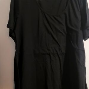 BloomChic Classic Black Dress